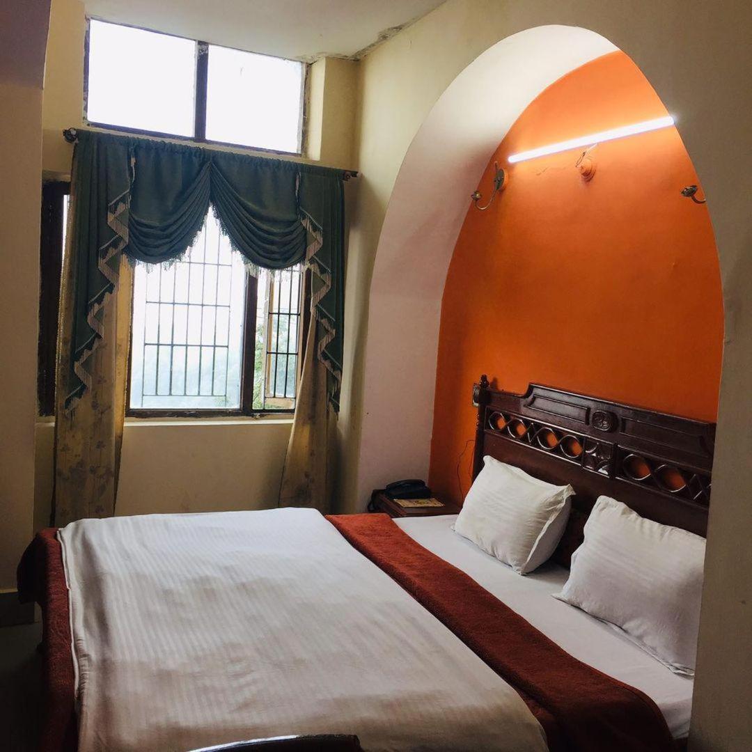 Castle View Hotel Mussoorie Exterior foto