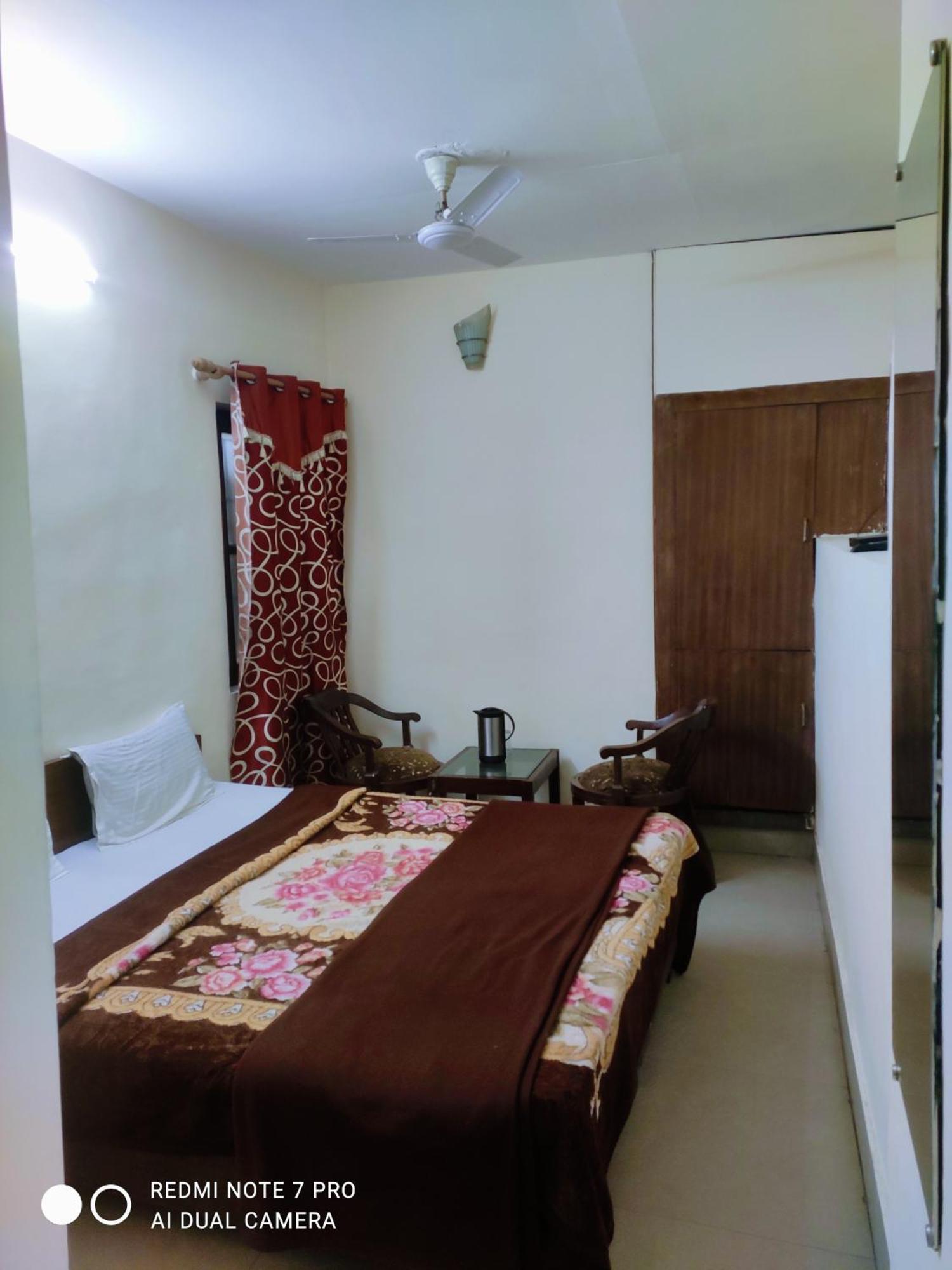 Castle View Hotel Mussoorie Quarto foto