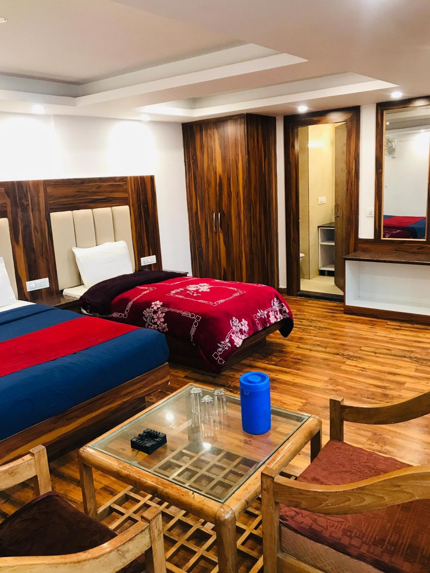 Castle View Hotel Mussoorie Exterior foto