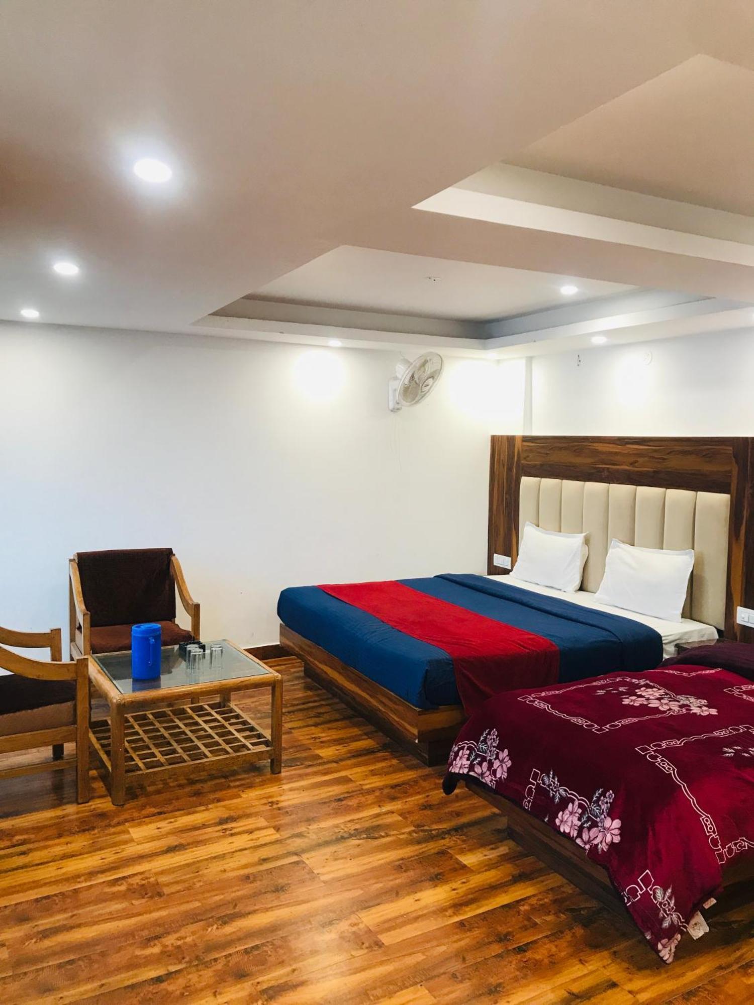 Castle View Hotel Mussoorie Quarto foto