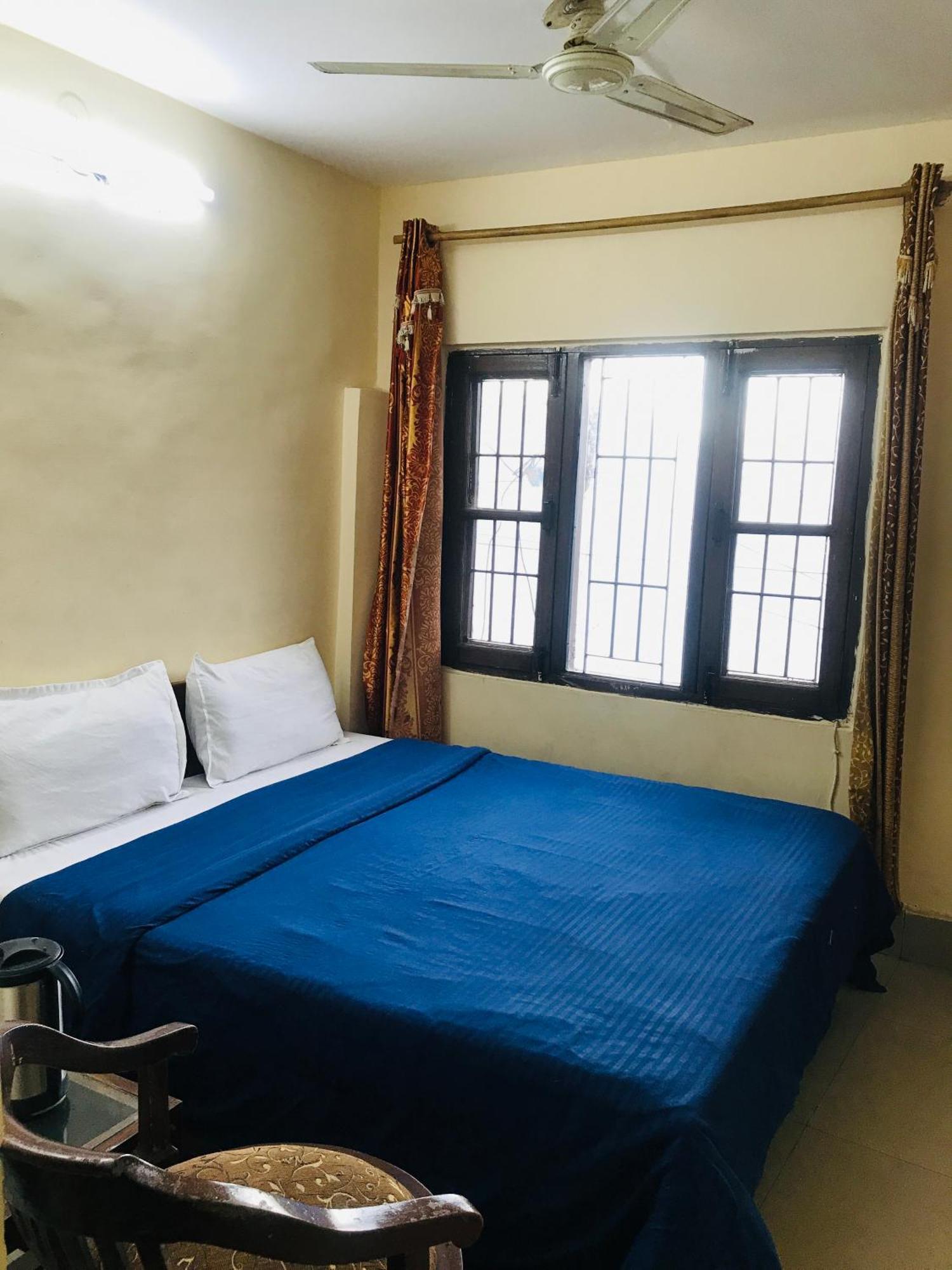 Castle View Hotel Mussoorie Quarto foto